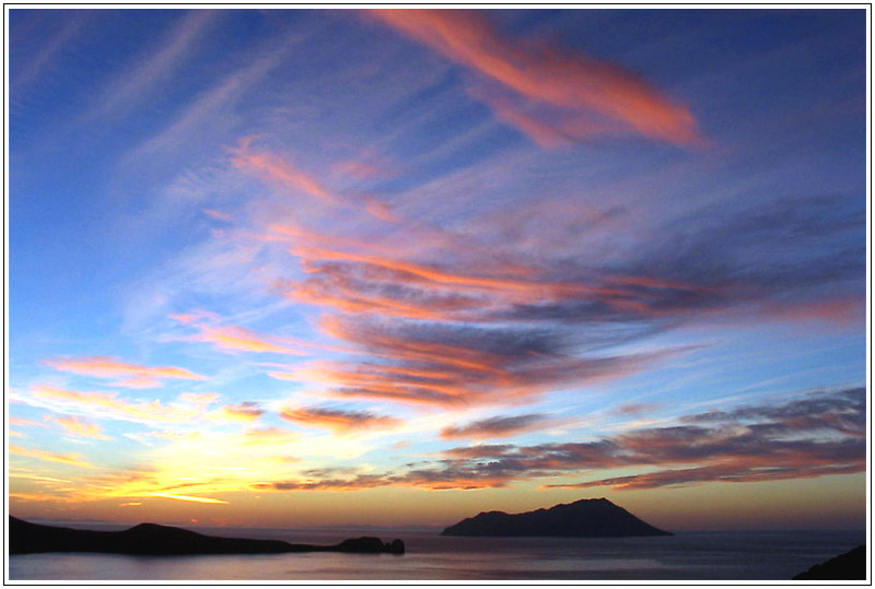 Abendhimmel bei Ouzo und Oktopodi