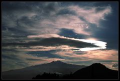 Abendhimmel über dem Ätna