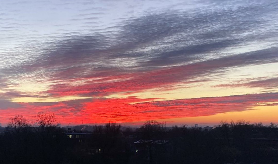 Abendhimmel über dem Ruhrgebiet 