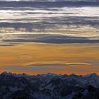 Abendhimmel über den Bergen