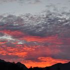 Abendhimmel über den Bergen