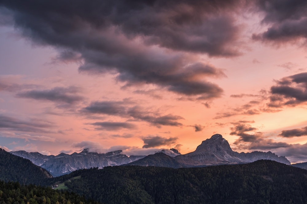 *Abendhimmel über den Dolomiten*
