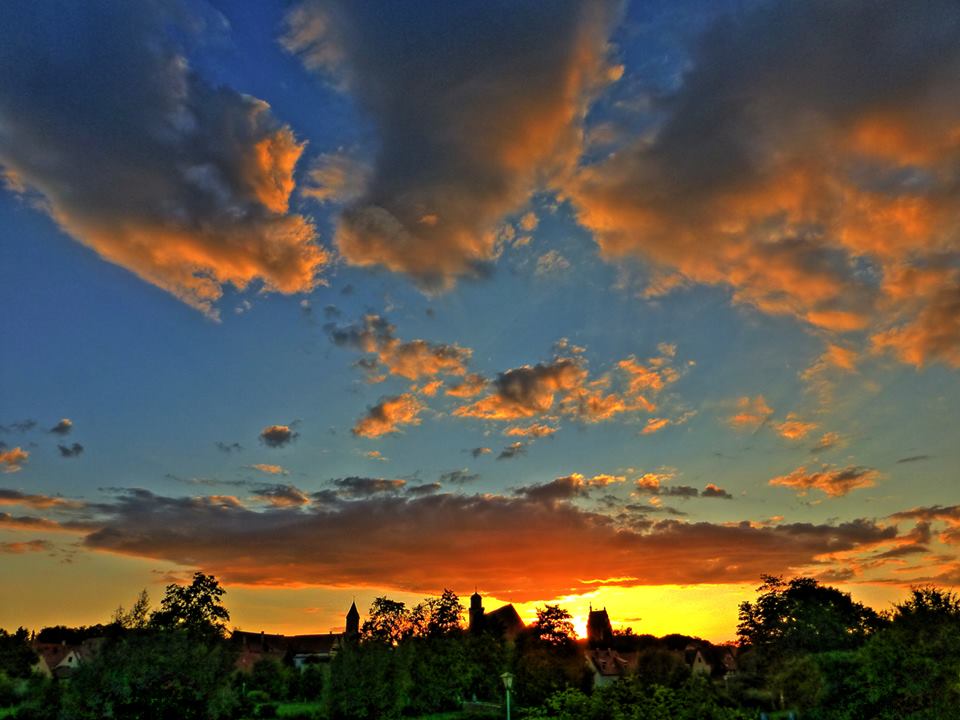 Abendhimmel über Dinkelsbühl