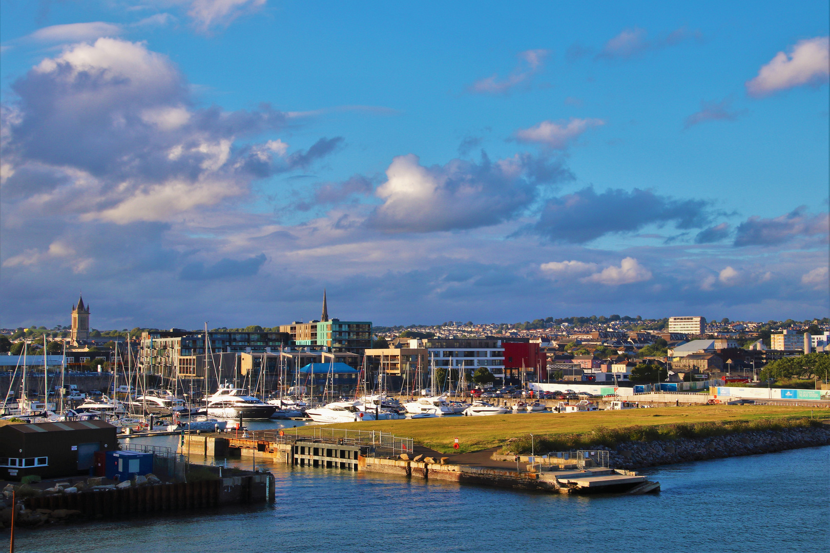 Abendhimmel über Plymouth