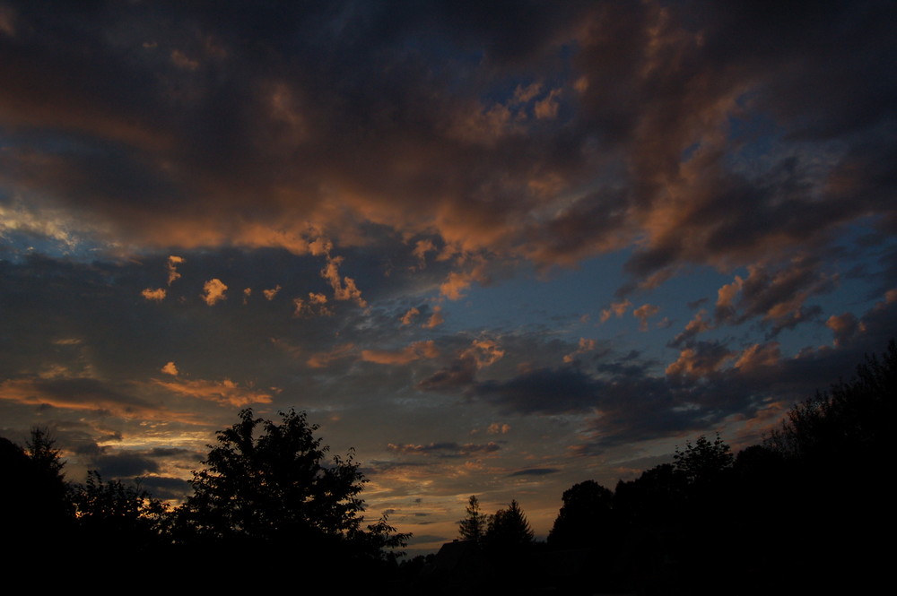 Abendhimmel über Steinigtwolmsdorf