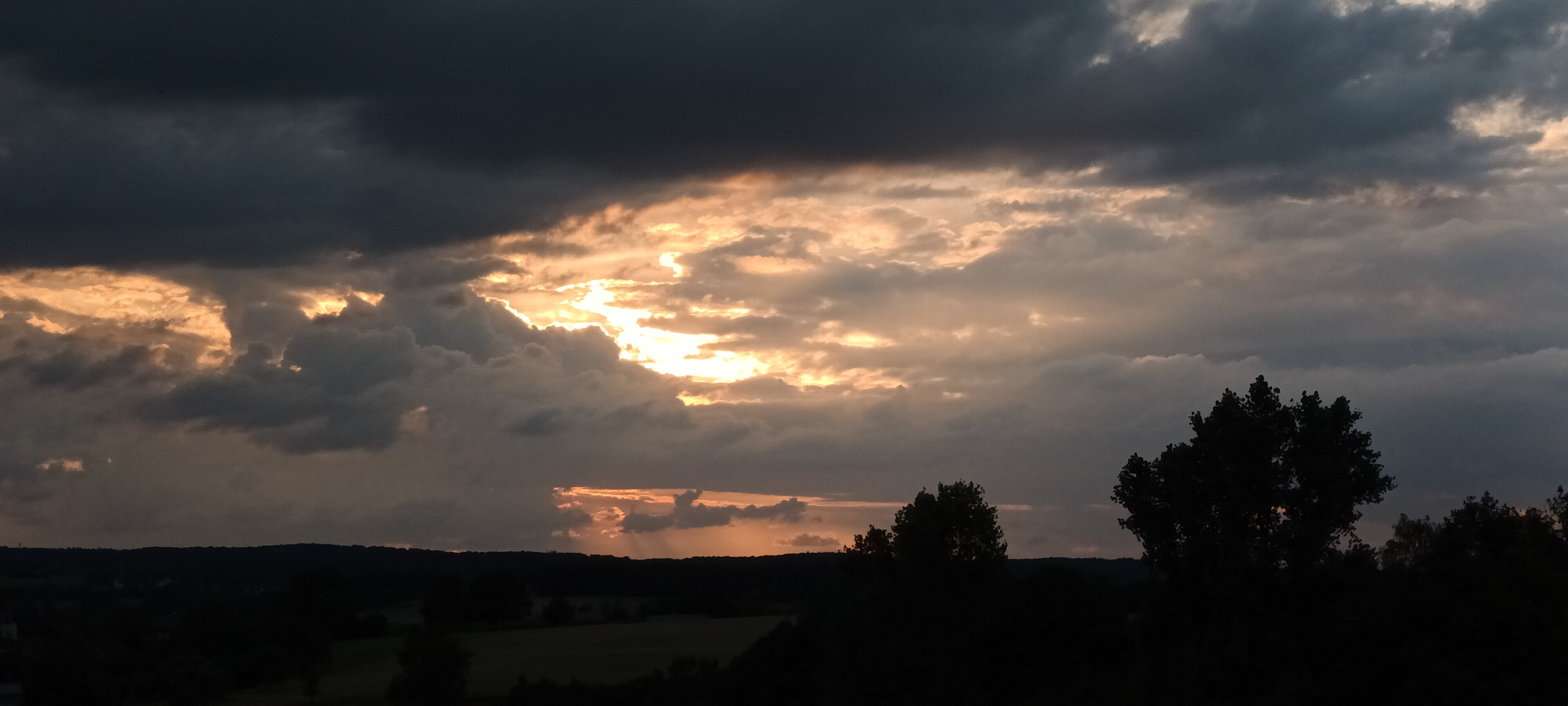 Abendhimmel über Waldbröl-Helzen