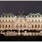 abendliche Adventstimmung vor dem Schloss Belvedere