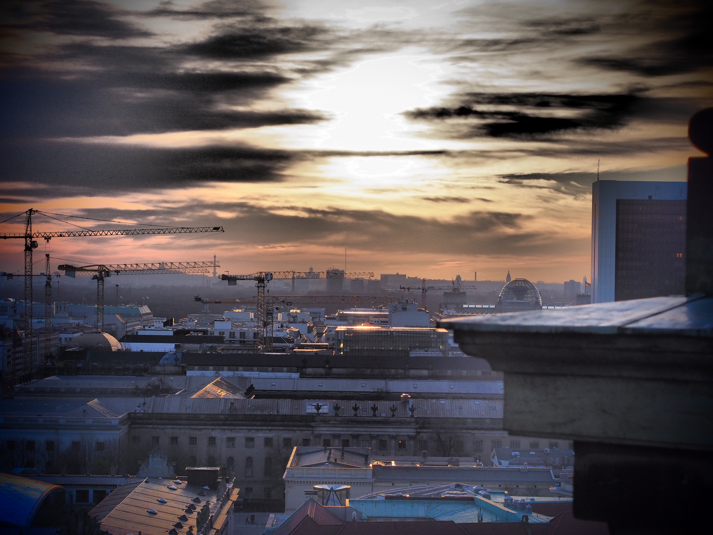 abendliche Aussicht vom Berliner Dom