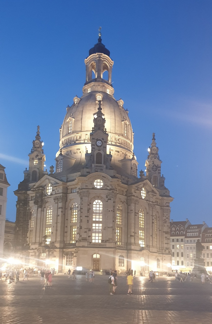 abendliche Frauenkirche