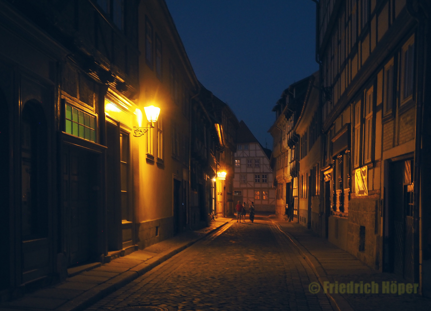 Abendliche Gasse in Quedlinburg