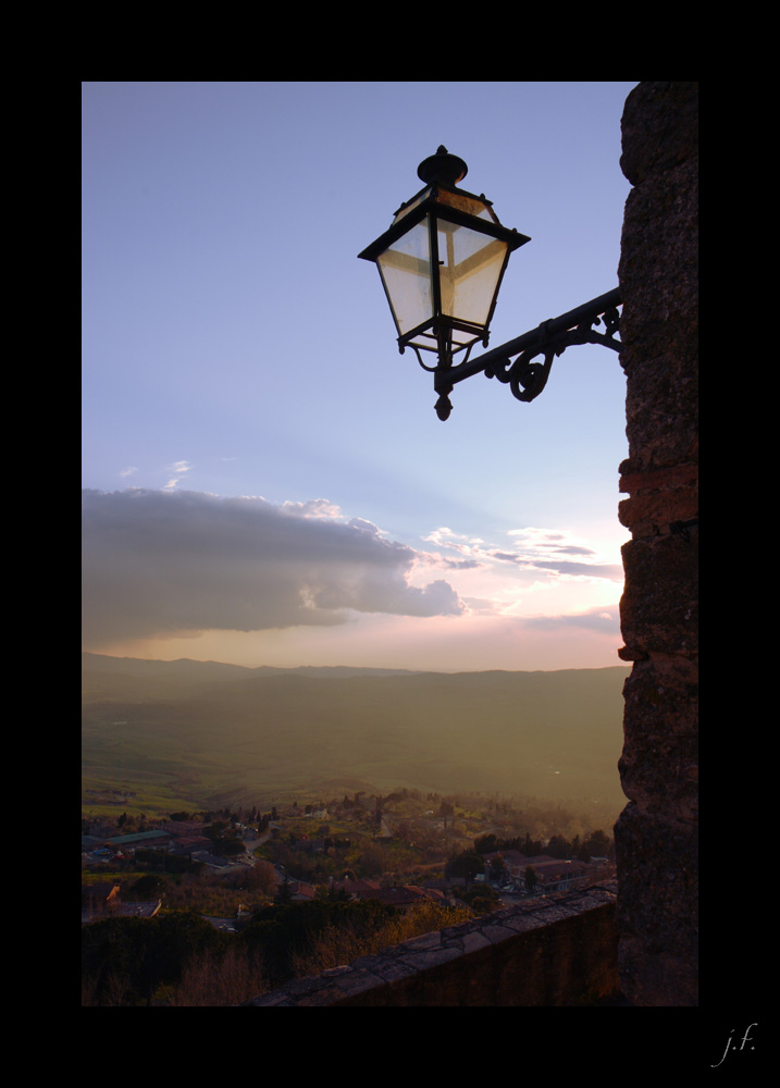 Abendliche Lichtstimmung in Volterra