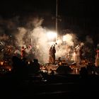 Abendliche Puja am Ganges