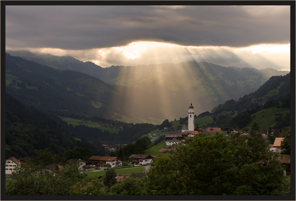 abendliche Sonnenstrahlen