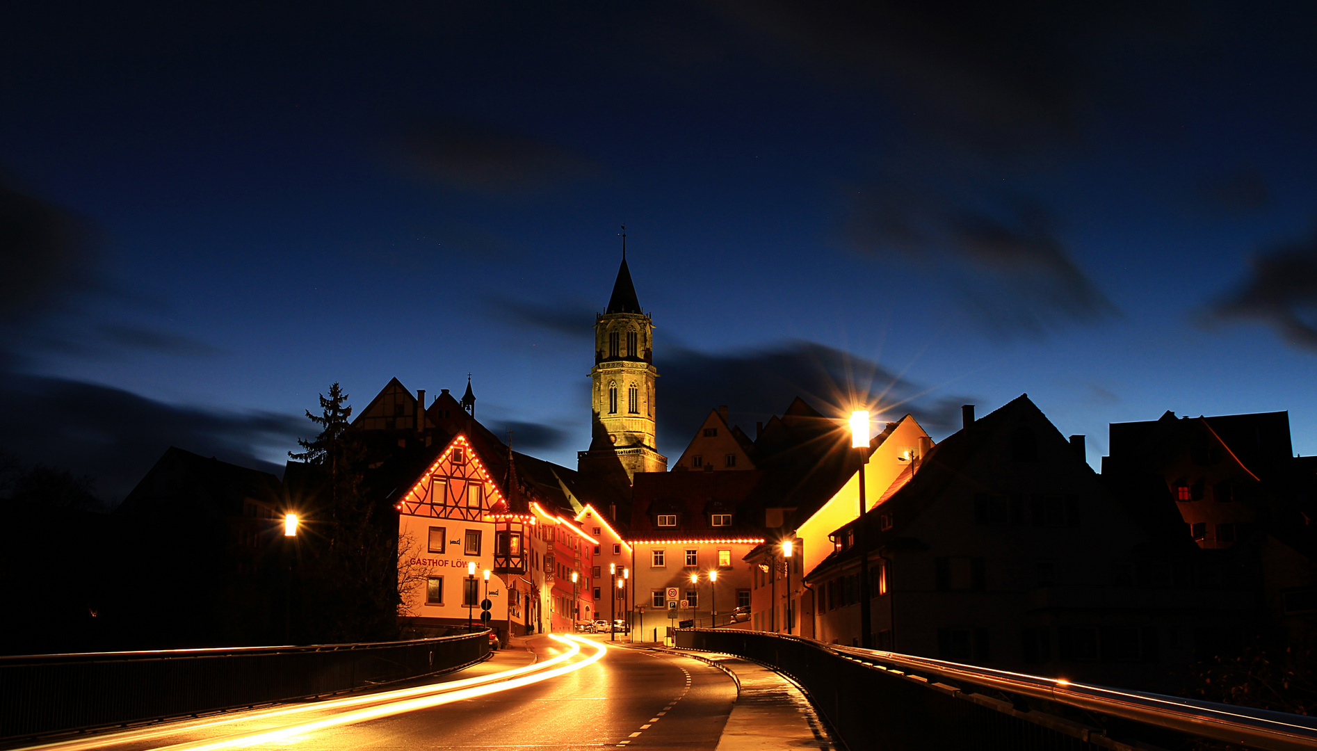 Abendliche Stimmung bei der Stadteinfahrt Rottweil