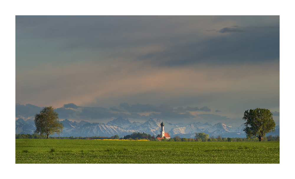 Abendlicher Alpenblick