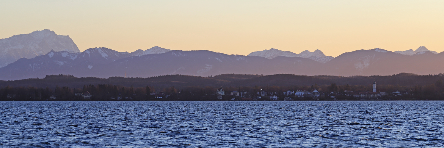 Abendlicher Blick auf Seeshaupt