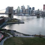 abendlicher Blick von der Manhattan Bridge...