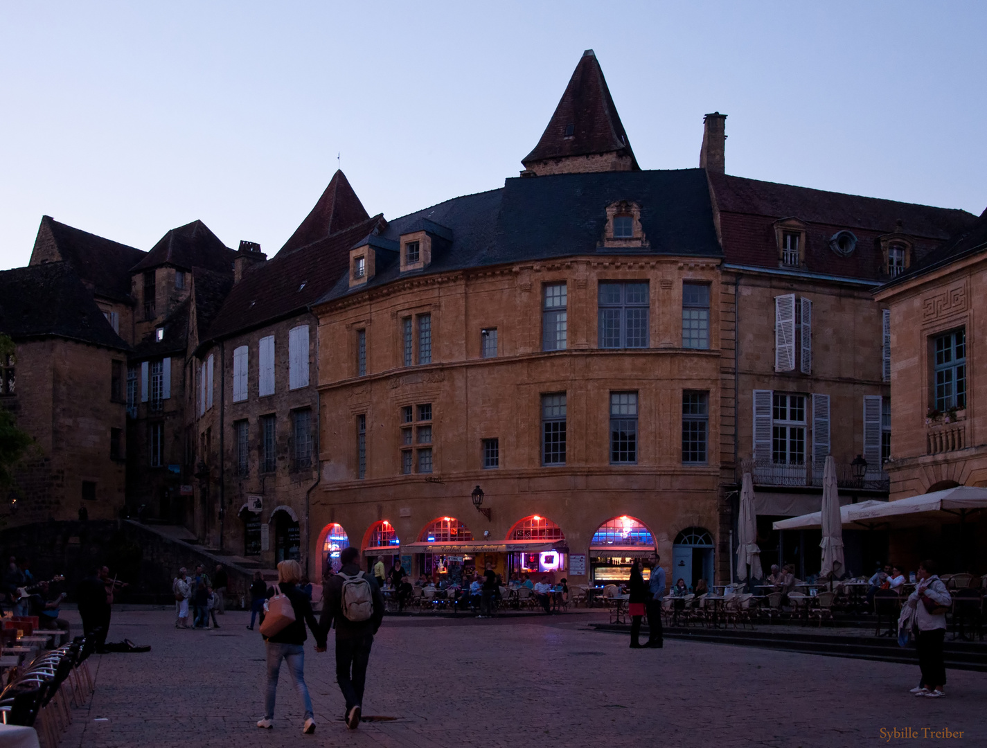 Abendlicher Bummel durch Sarlat