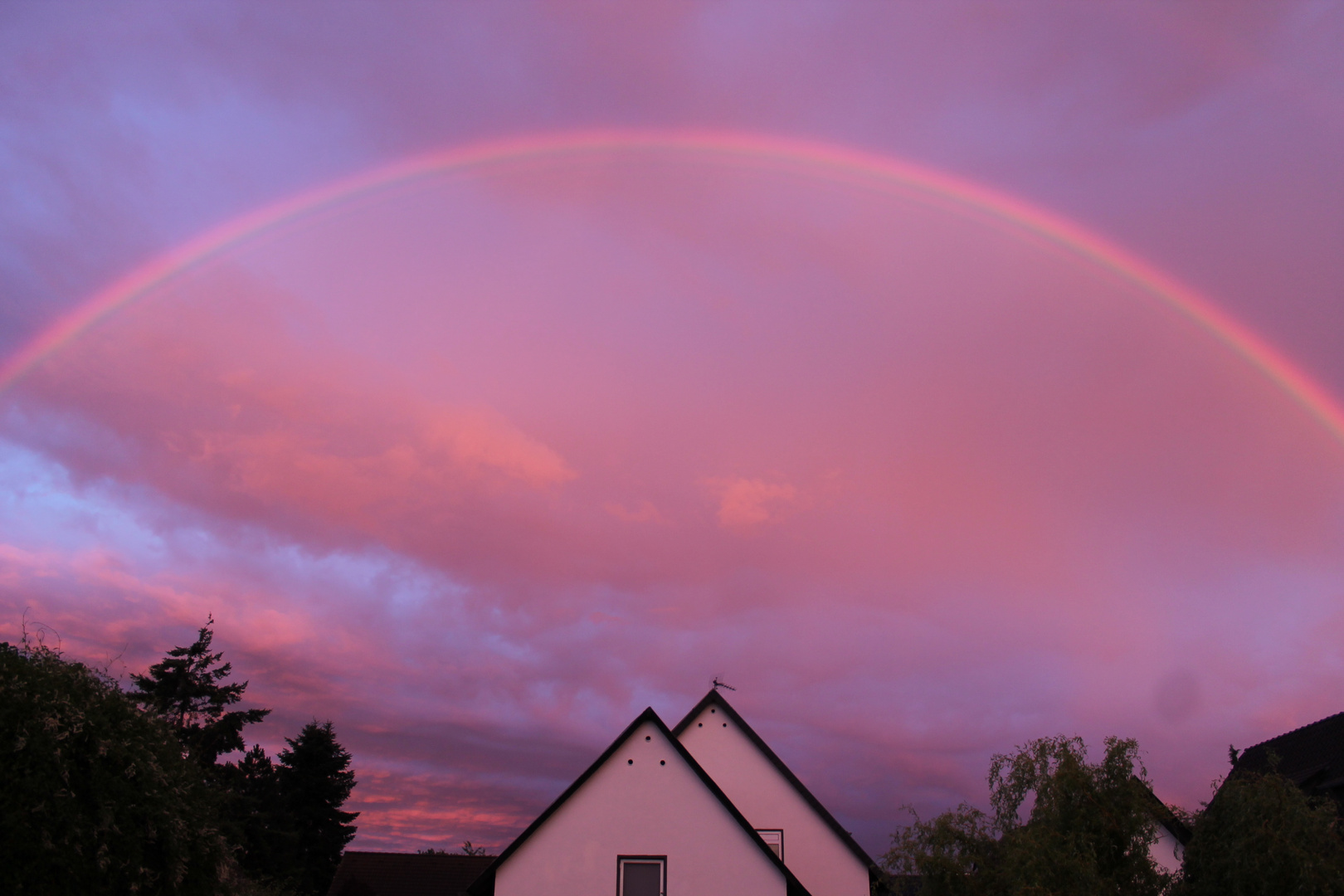 Abendlicher Regenbogen