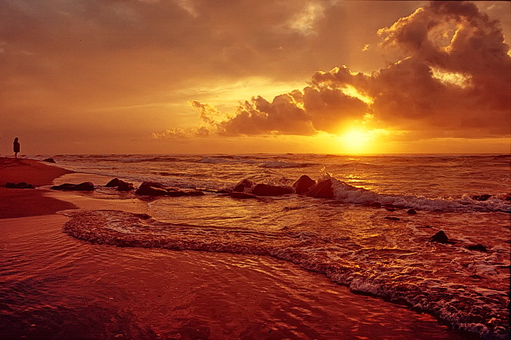 Abendlicher Strand auf Thailand...                         .strand