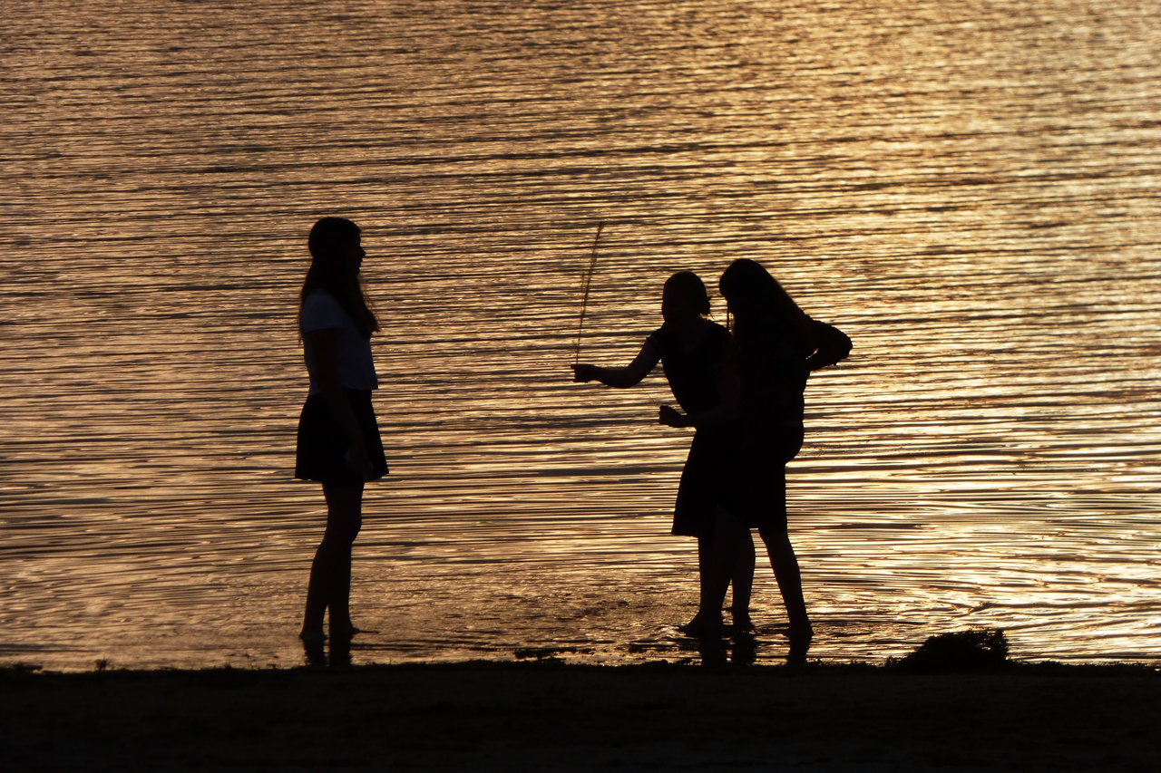 Abendliches Spiel am See