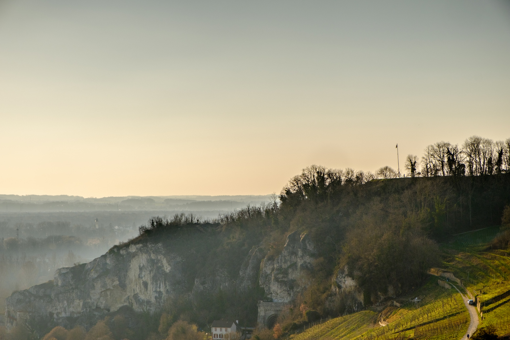 Abendlicht am Isteiner Klotz