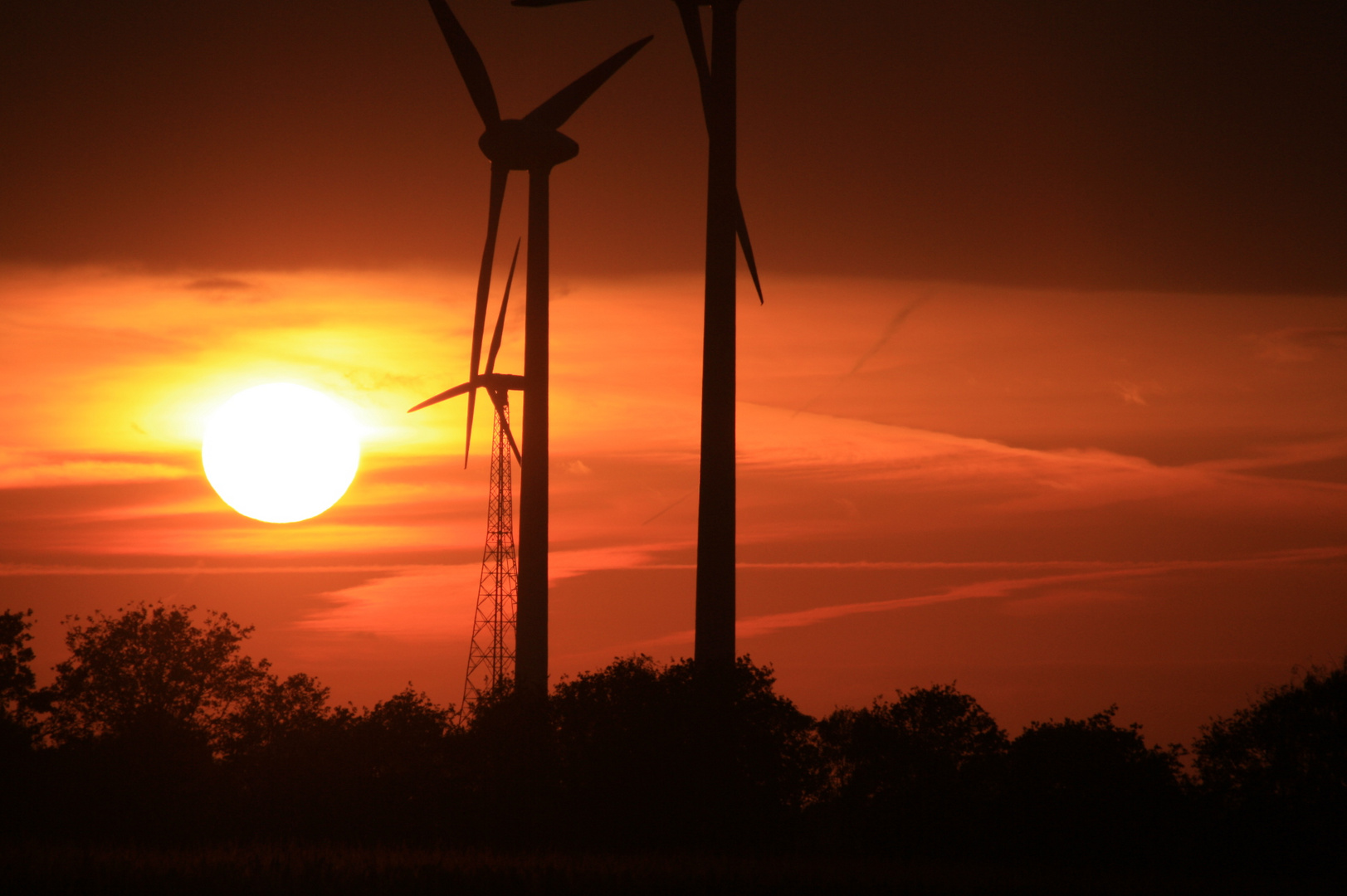 Abendlicht am Windrad