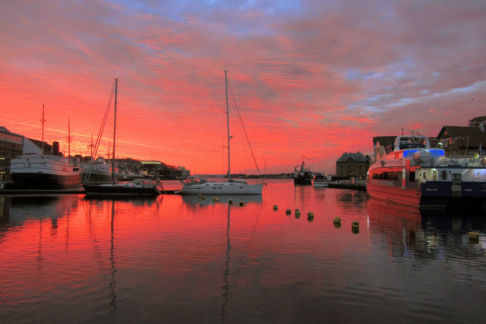 Abendlicht im Hafen von Stavanger