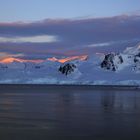 ... Abendlicht in der Antarktis ...