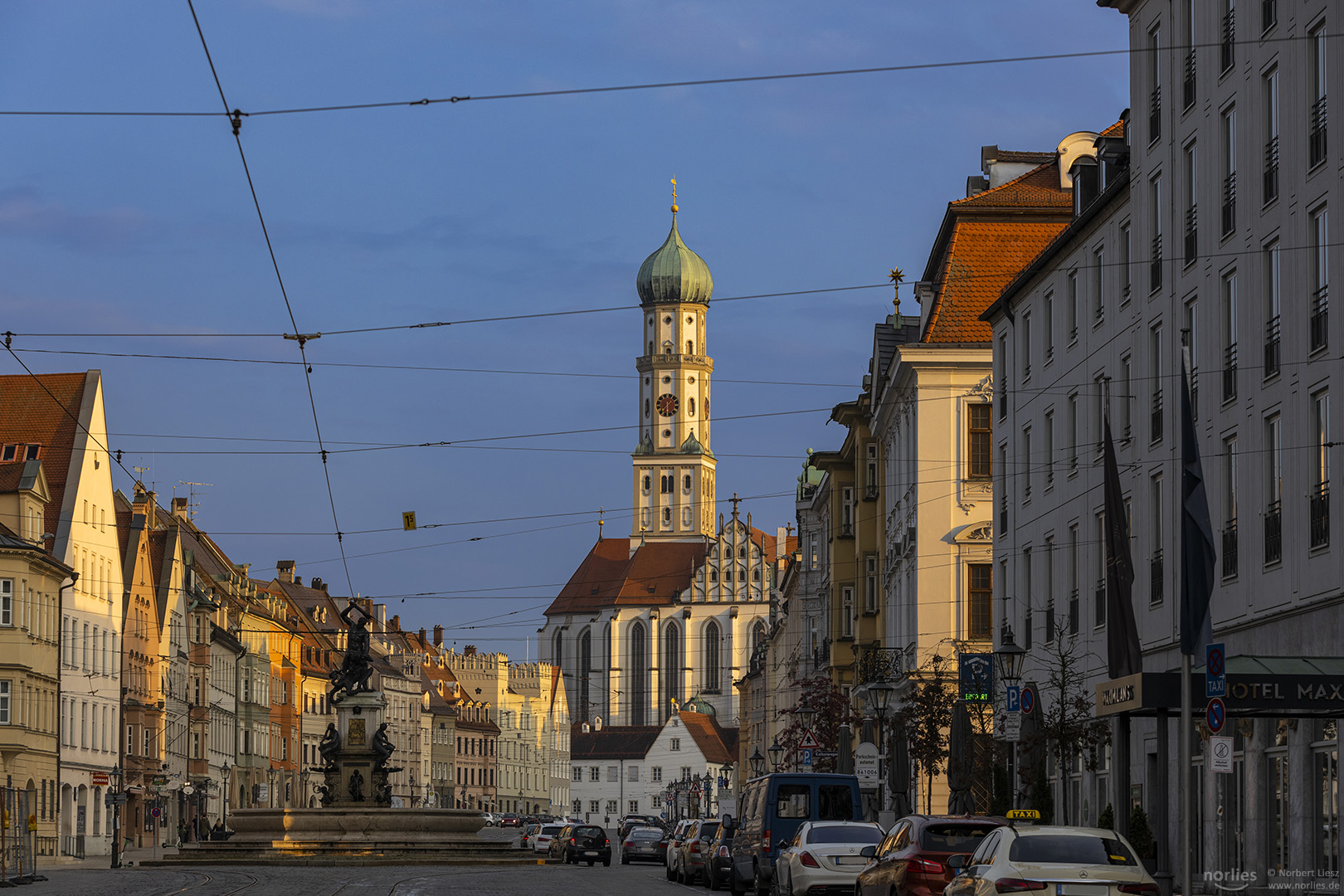 Abendlicht in der Maximilianstraße