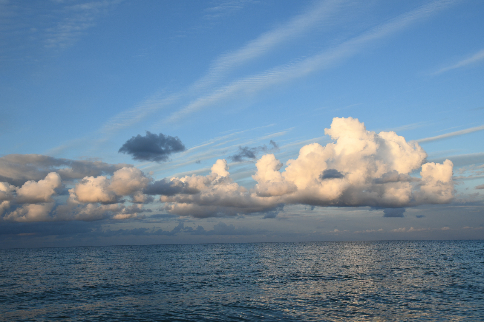 Abendlicht über der Ostsee