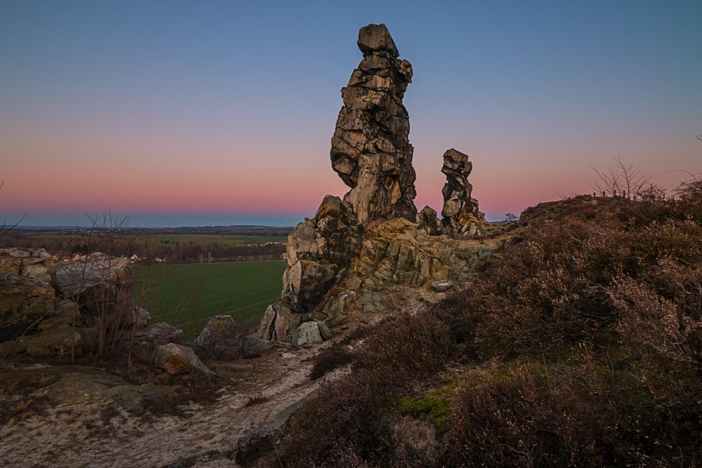 Abendrot hinter der Teufelsmauer