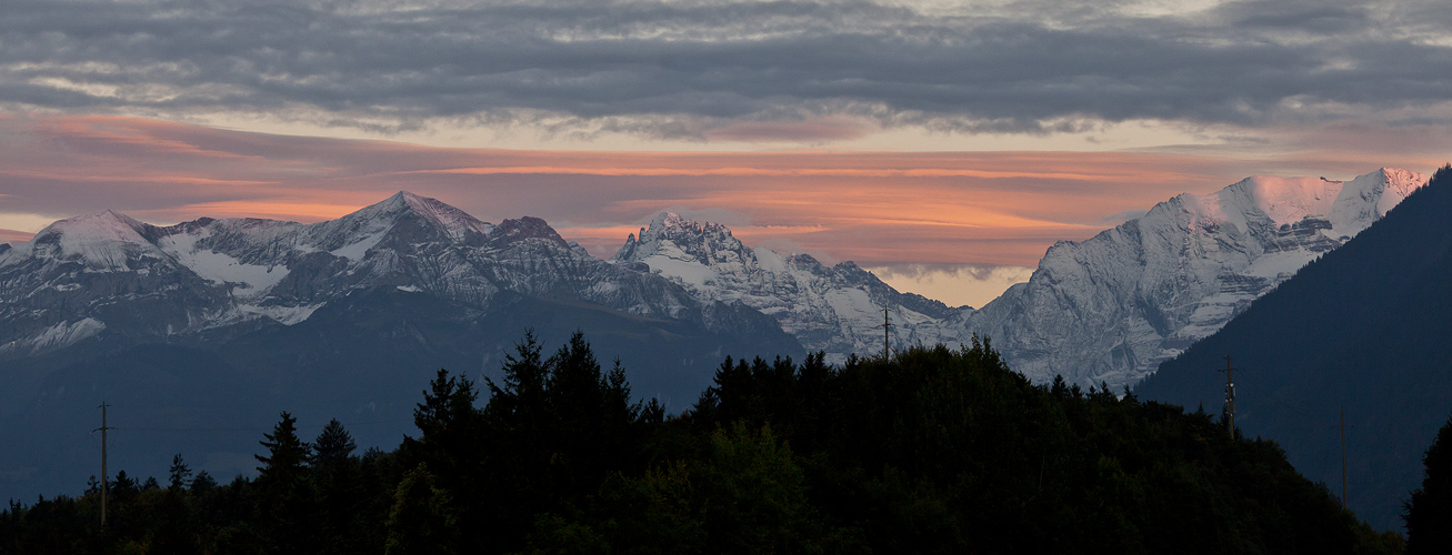 ABENDROT IM BERNER OBERLAND (2)