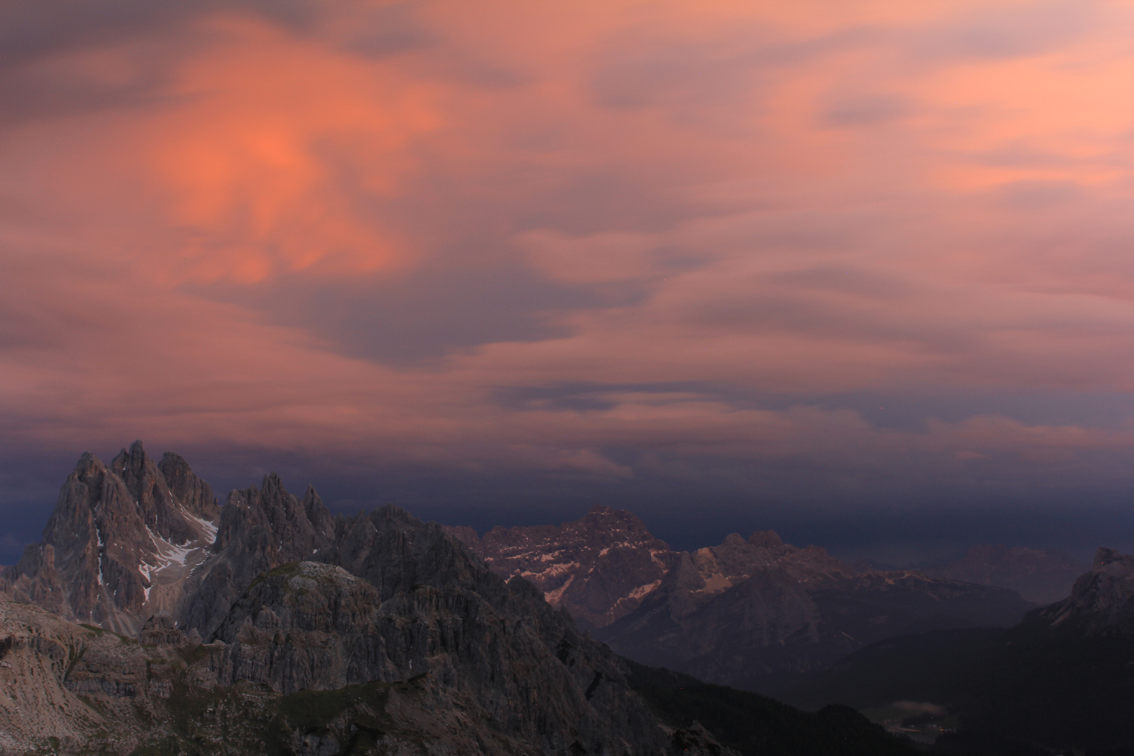 Abendrot in den Dolomiten