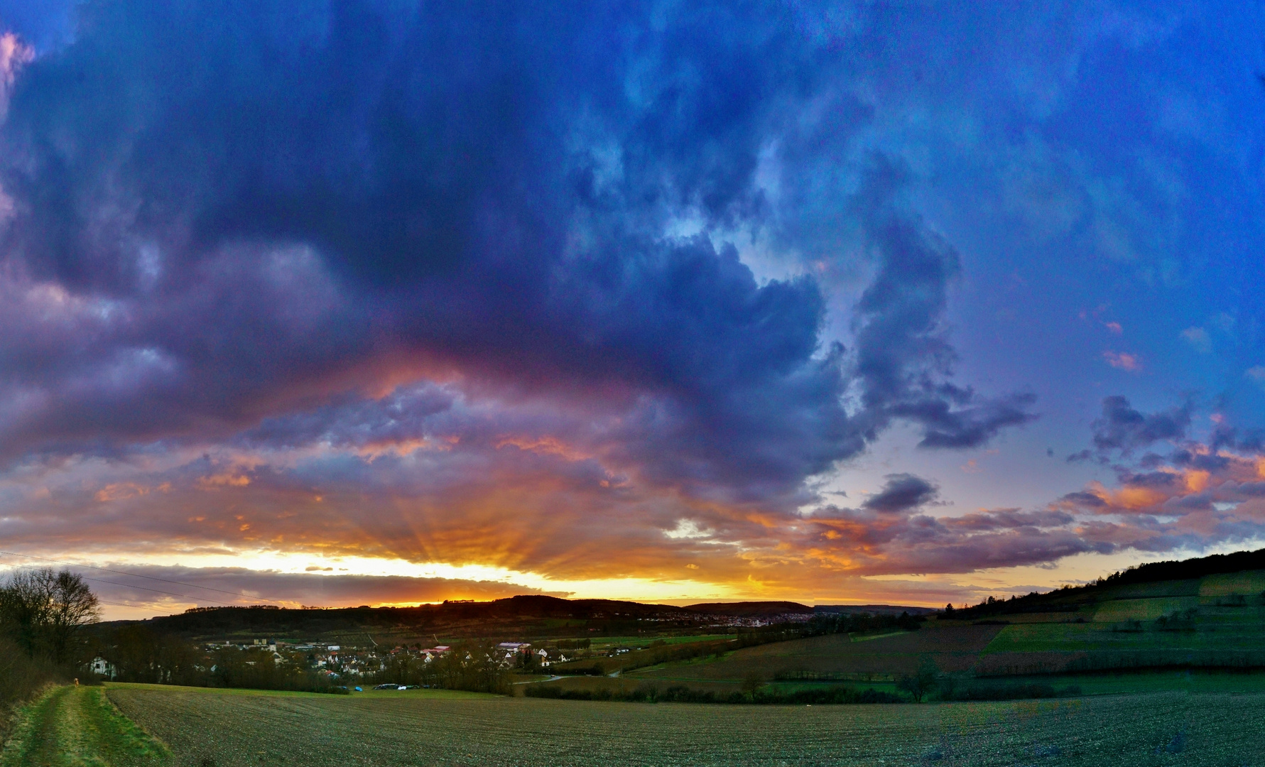 Abendrot nach Sonnenuntergang.