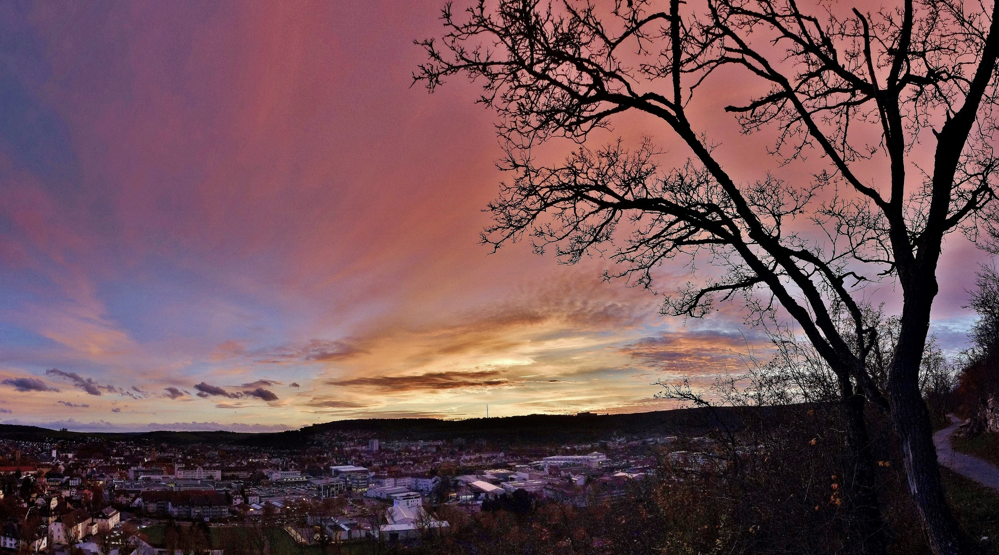 Abendrot über Bad Mergentheim.