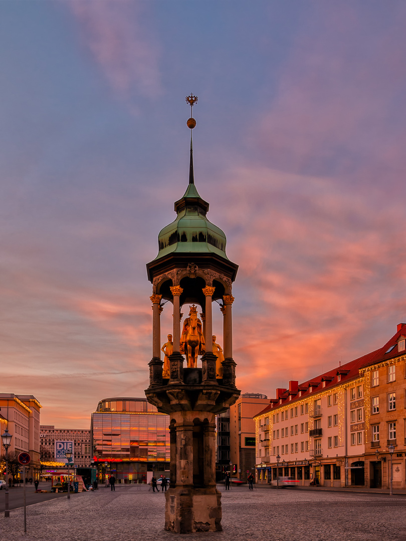 Abendrot über dem alten Markt