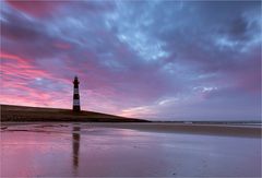 Abendrot über dem Leuchtturm