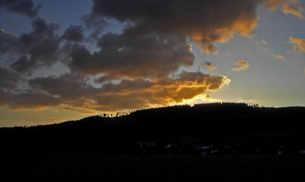 Abendrot über der Martinshardt (2)