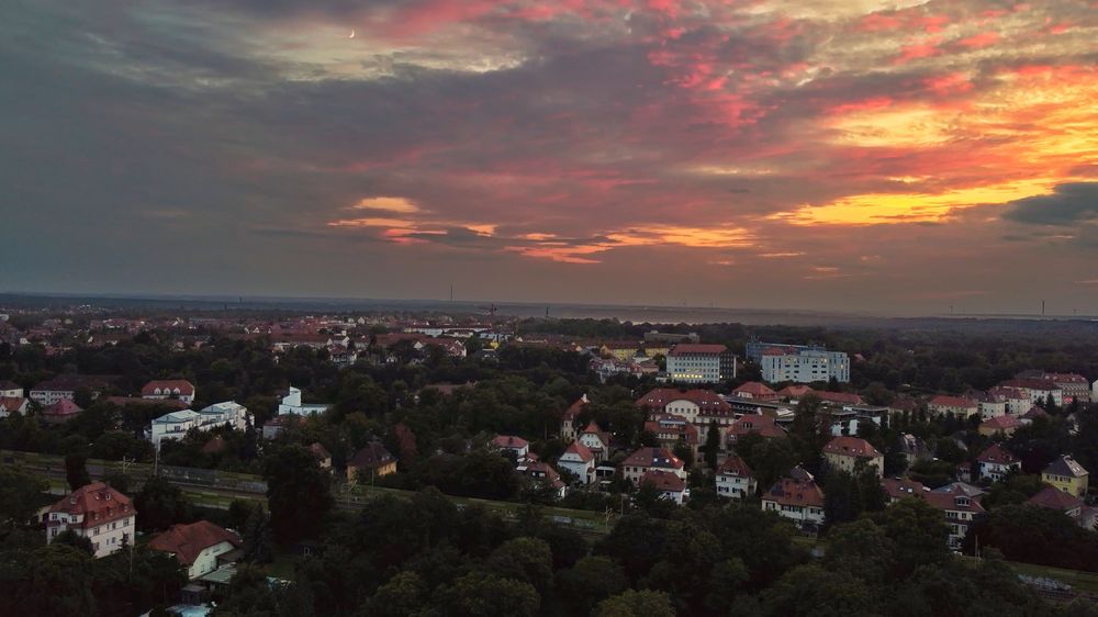 Abendrot über der Stadt