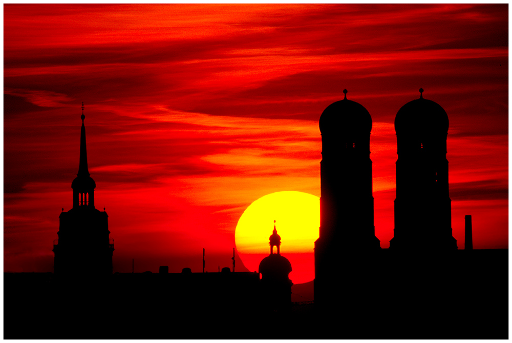 Abendrot über München