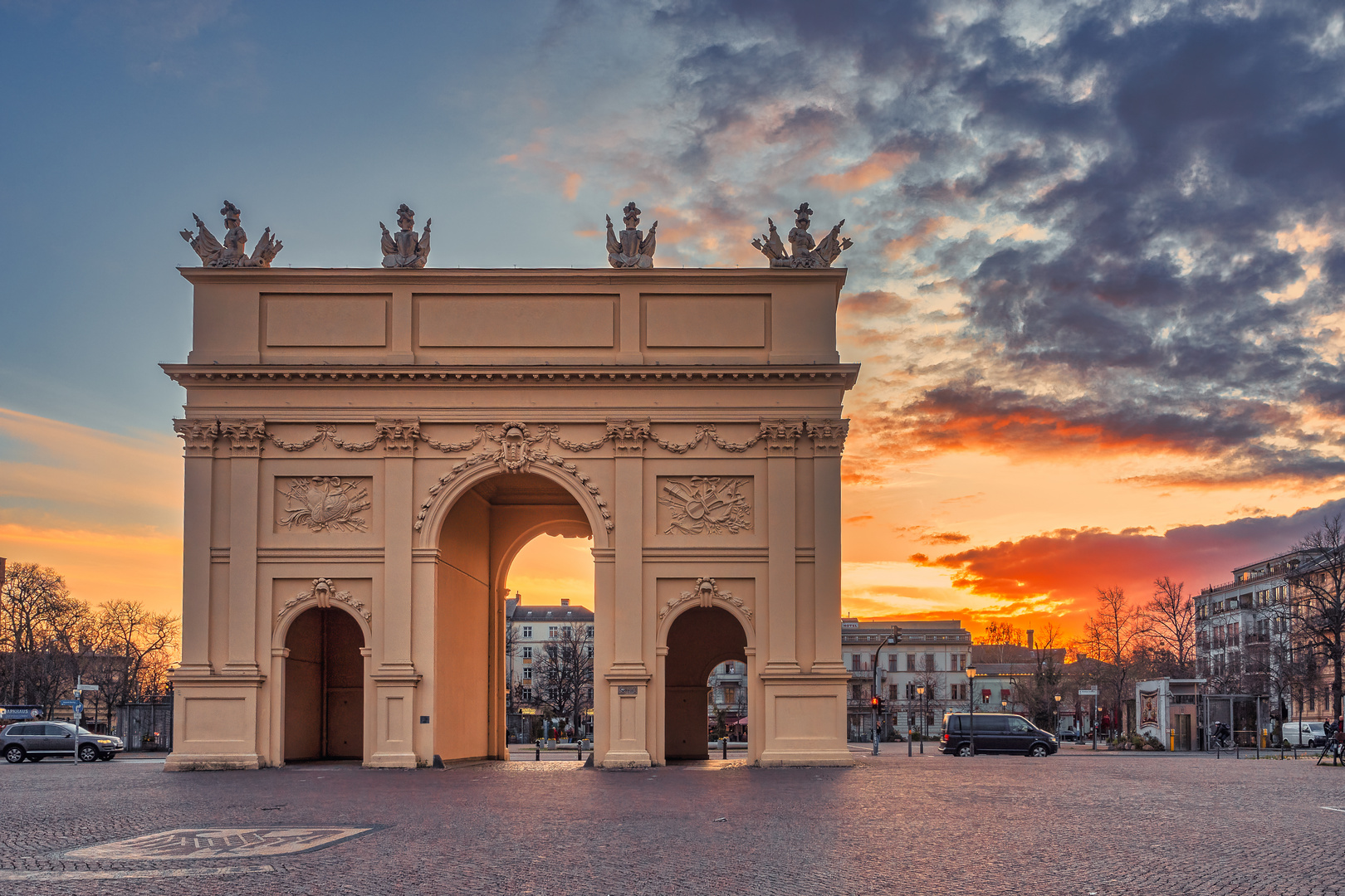 Abends am Brandenburger Tor