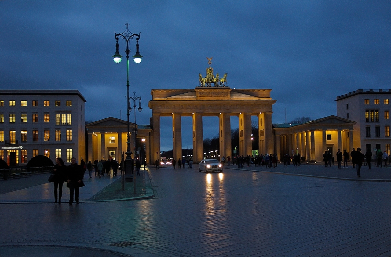 abends am Brandenburger Tor