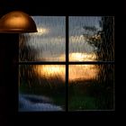 Abends am Fenster