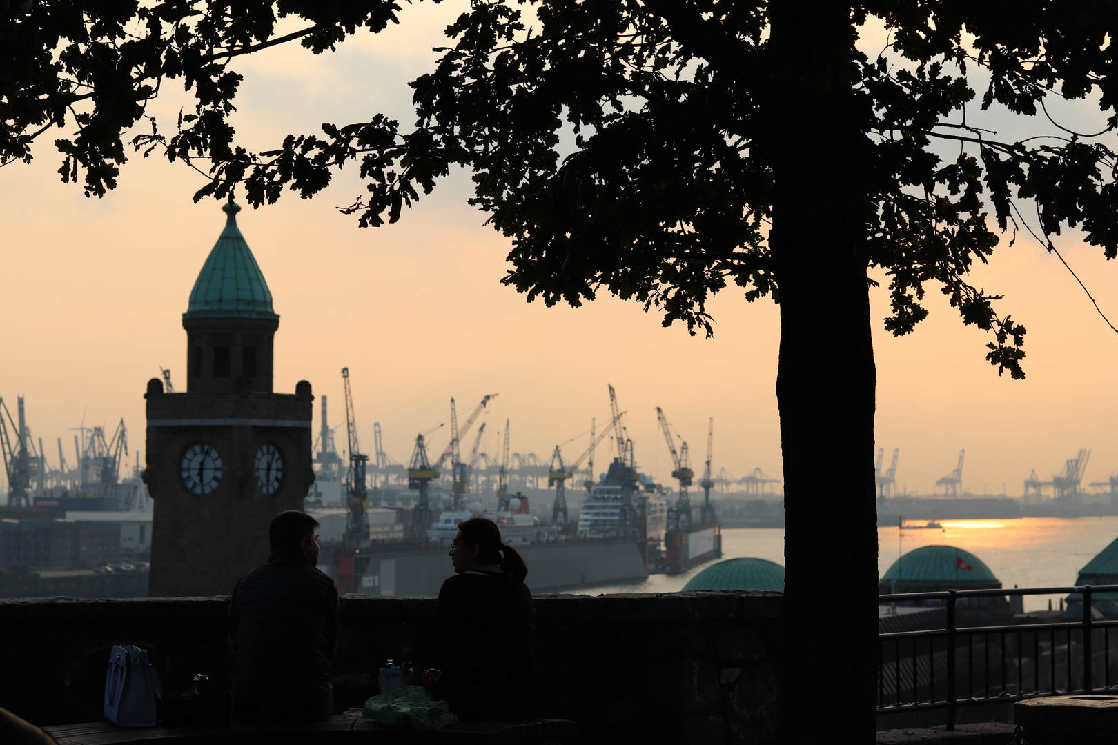 Abends am Hafen