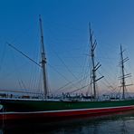 abends am Hafen in Hamburg