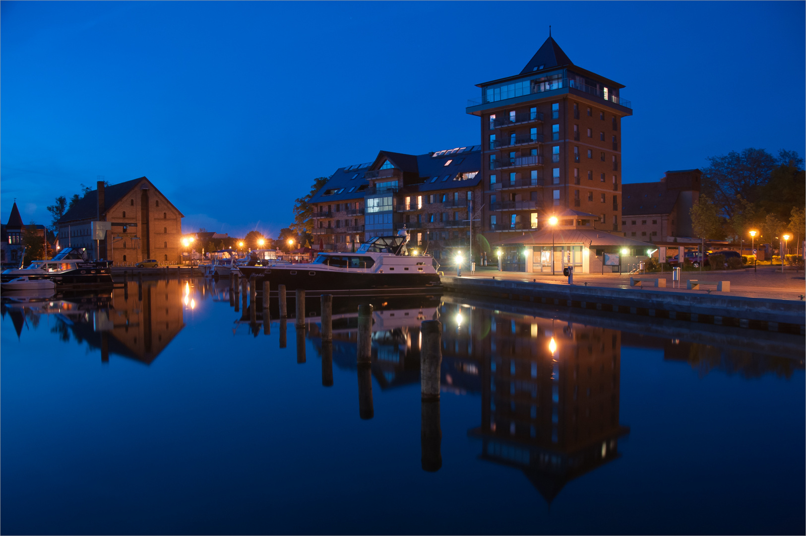 Abends am Hafen von Neustrelitz I