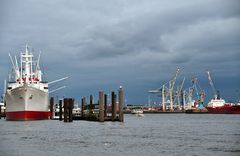 Abends am Hamburger Hafen