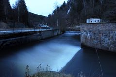 Abends am Kraftwerk Romkerhall