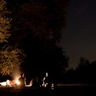 Abends am Lagerfeuer